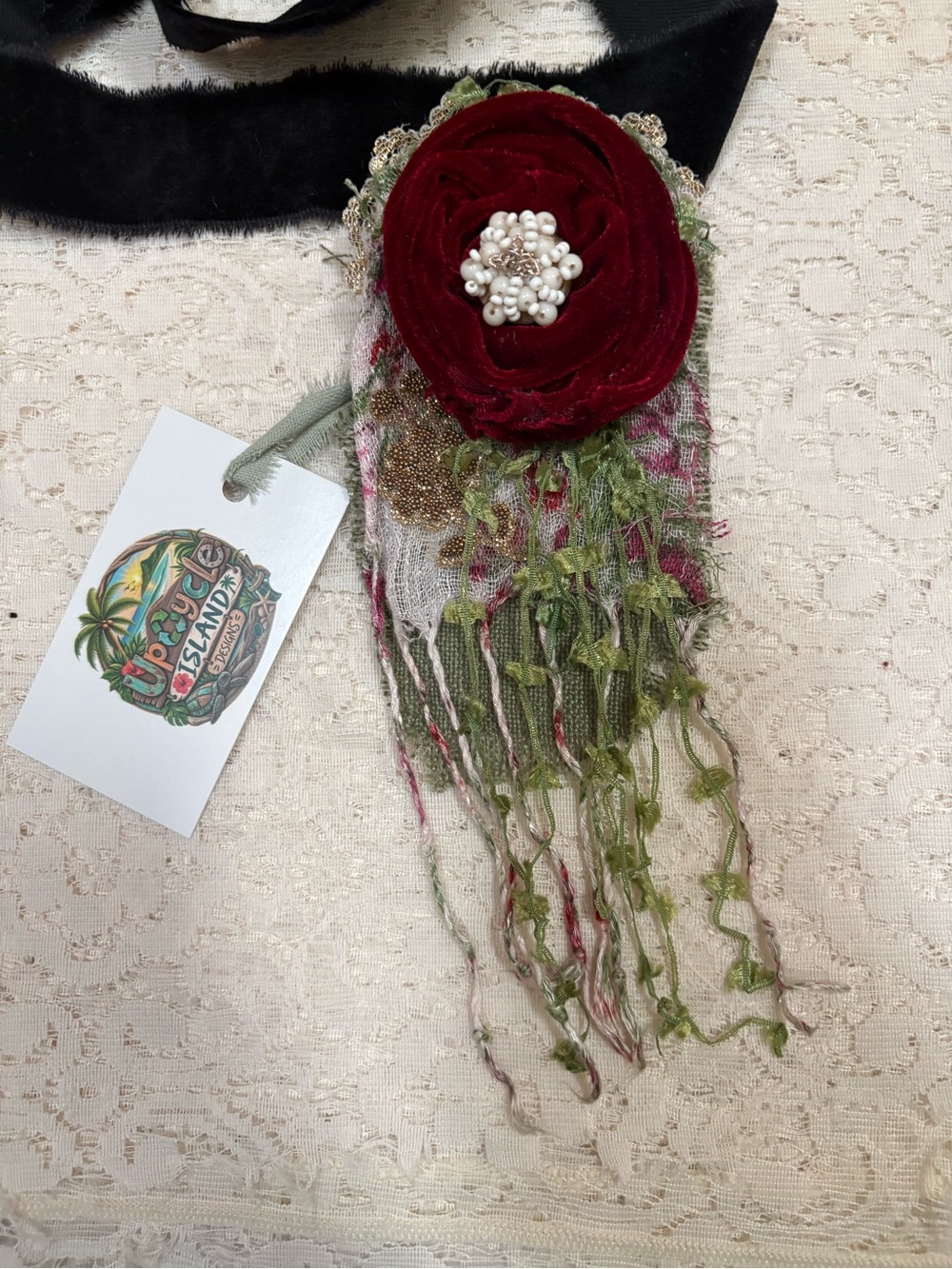 Upcycled Island Red Velvet Floral Brooch Jabot Necklace Choker - Picture 4 of 9